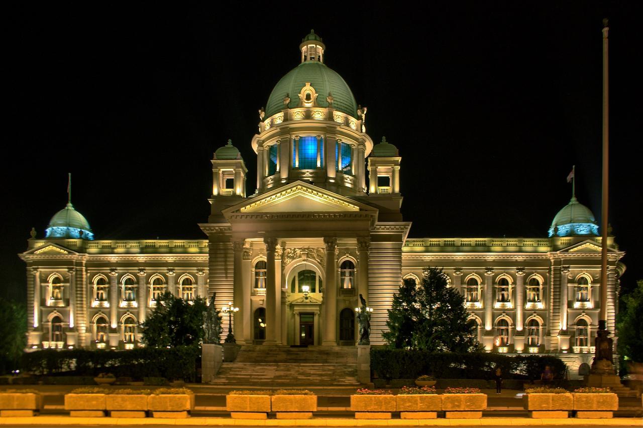 Parliament Apartment Белград Экстерьер фото